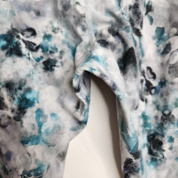 Lululemon 2021 Align Short 8 in Kaleidofloral Multi Colour Size 4 - Picture 10 of 12